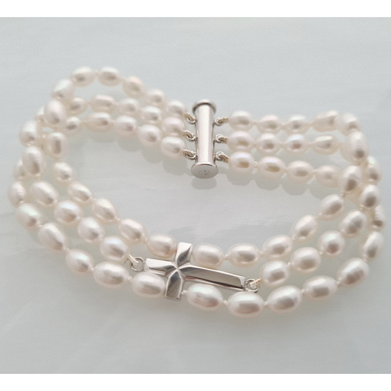 Cross bracelet - white