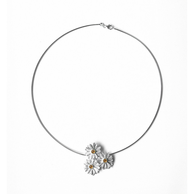 Daisy Necklace