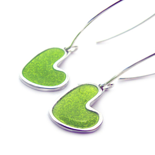 Heart enamelled earrings