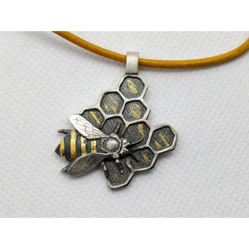 Bee pendant